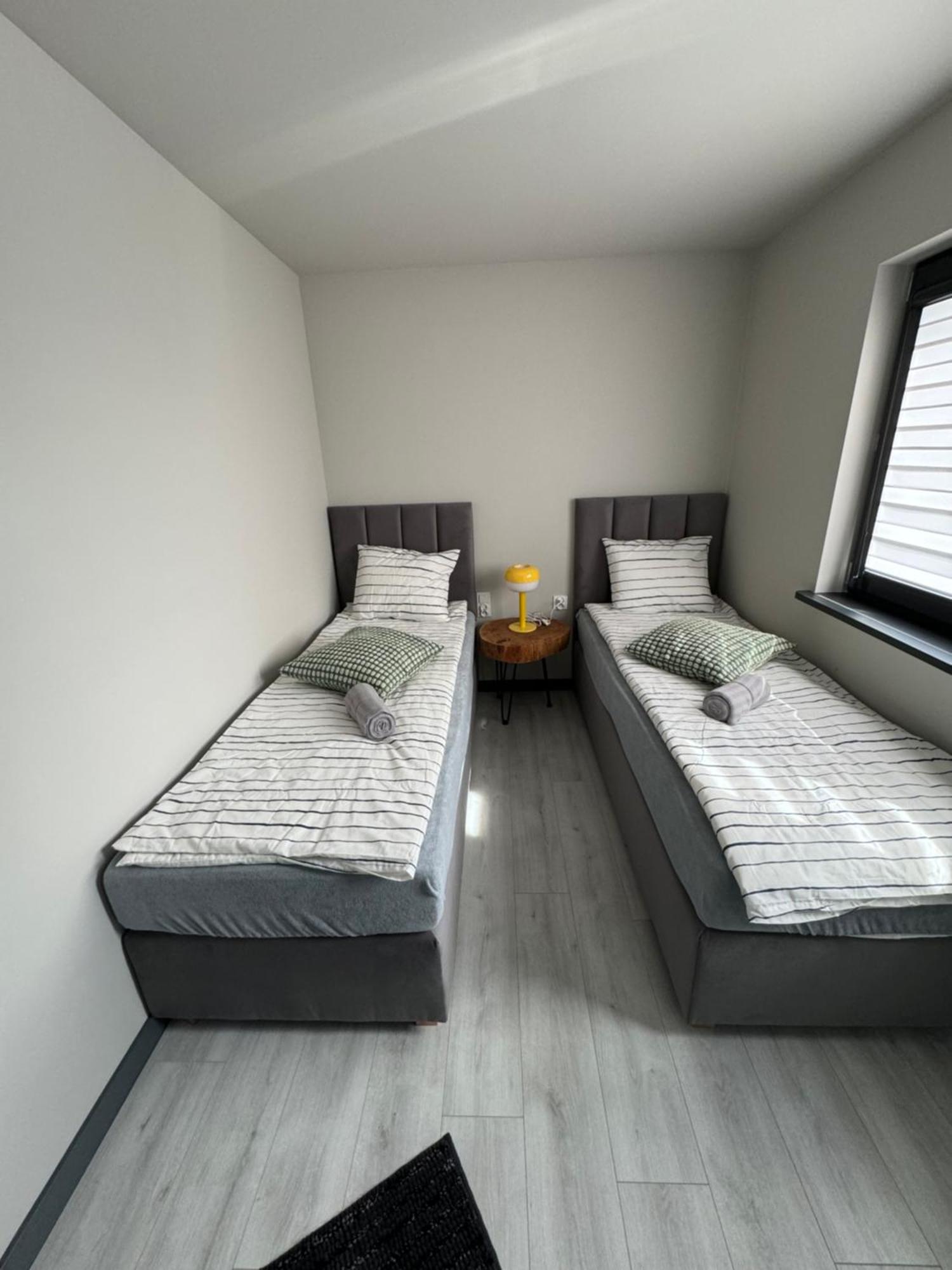 Folgi Chlapowo Apartment *