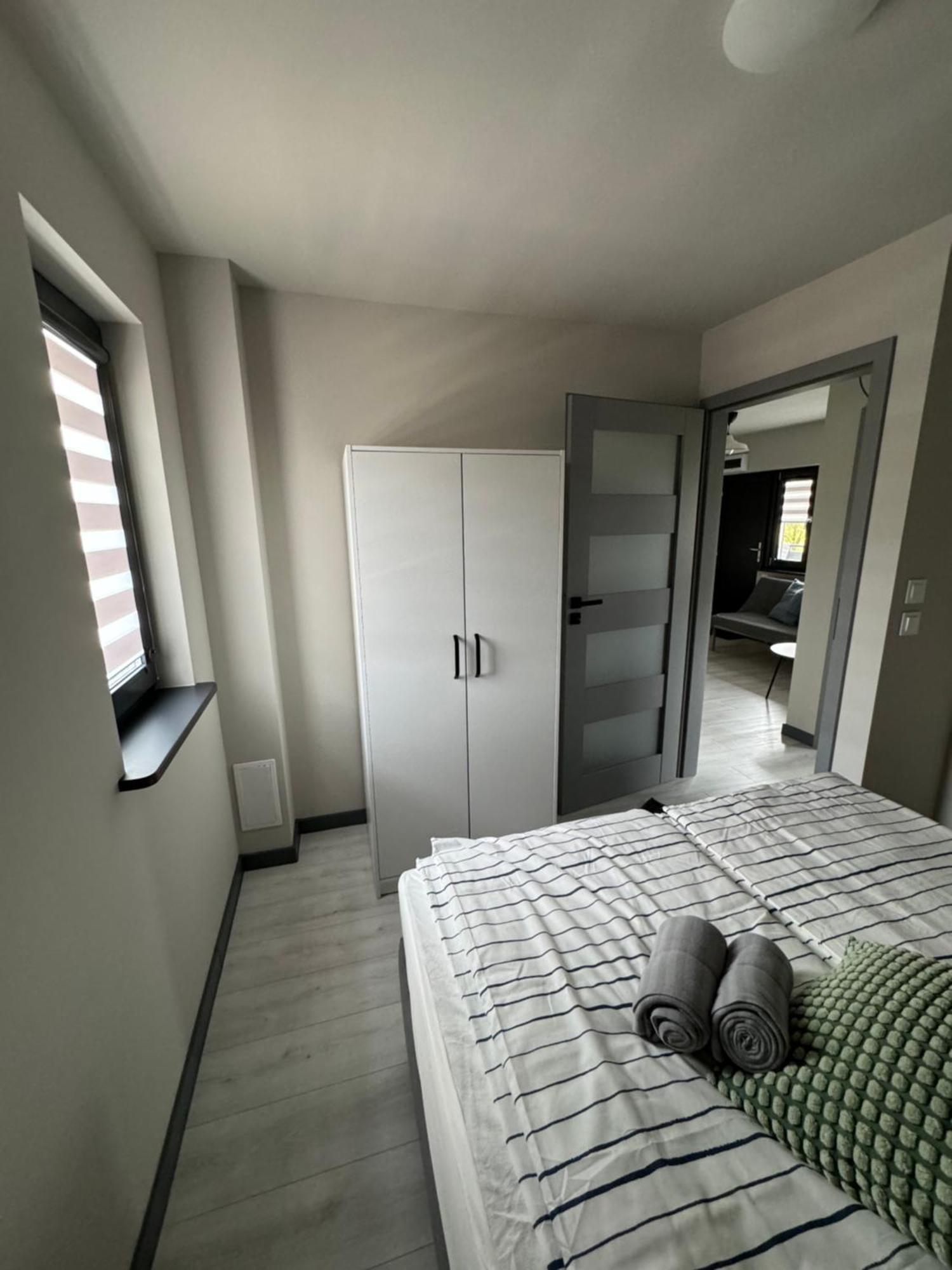 Folgi Chlapowo Apartment *